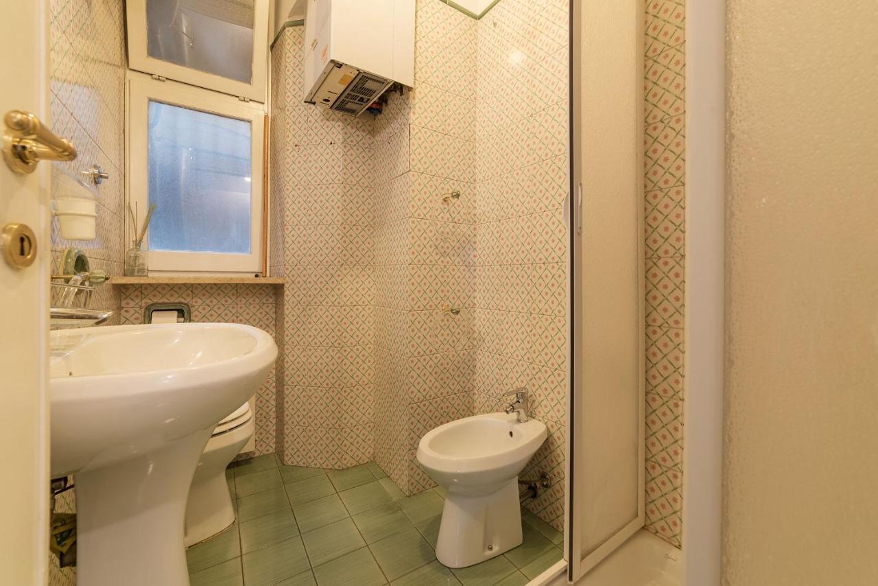 רומא Trastevere & Ponte Sisto Cozy Flat מראה חיצוני תמונה
